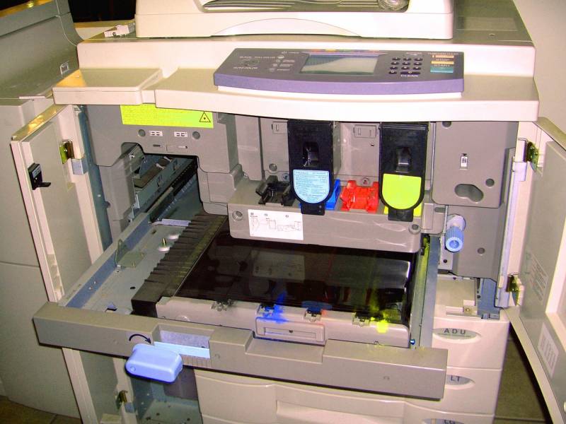 Location d'imprimantes et photocopieurs professionnels avec garantie d'entretien à Marseille